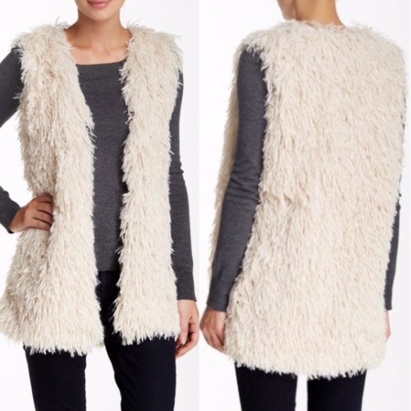 Nordstrom Jackets & Blazers - H.I.P Shaggy Fur Vest Size Small